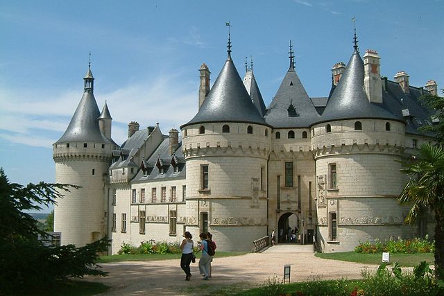 Gîtes Le Mas de Loire et le Cedre, situés près de Chambord. | Domaine de Chaumont sur Loire
